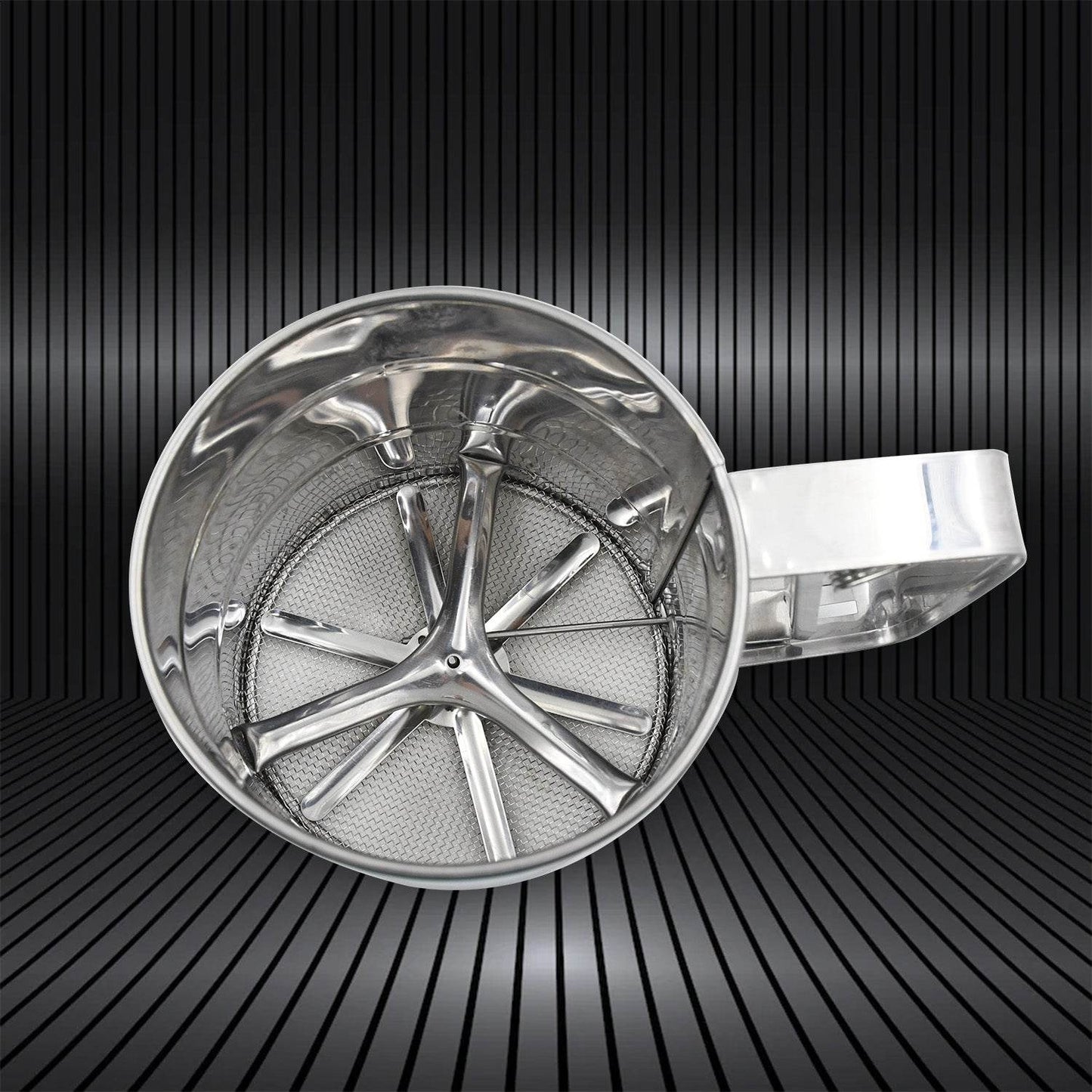 Flour Sifter Stainless Steel Shaker, Creation Baking Stainless Steel Shaker Sieve Cup Manual Flour Sifter with Measuring Scale Mark, Flour Sifter, Flour Sieve Multipurpose Handheld for Hotel for Kitchen, Home - infinityexculsivestore.com