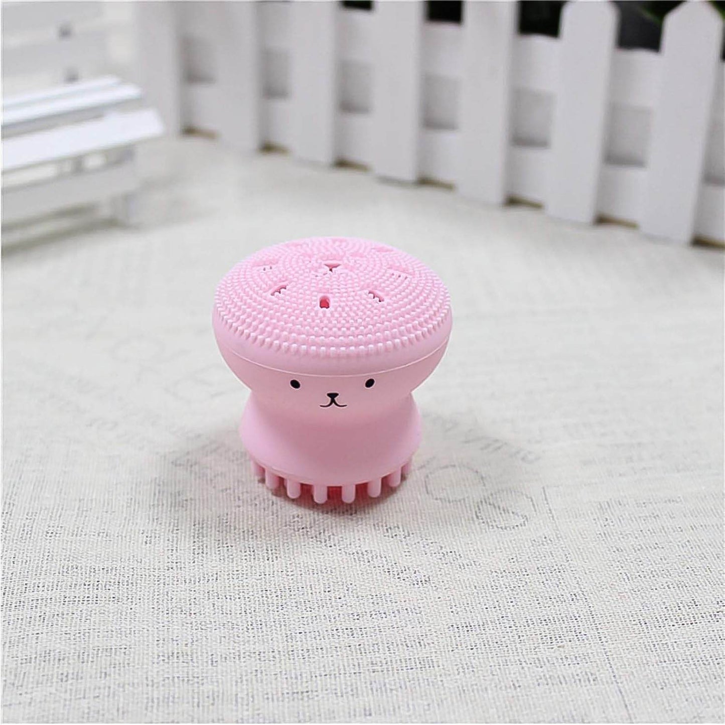 Cute Octopus Shape Silicone Face Scrubber Massager (1 Pc) - infinityexculsivestore.com