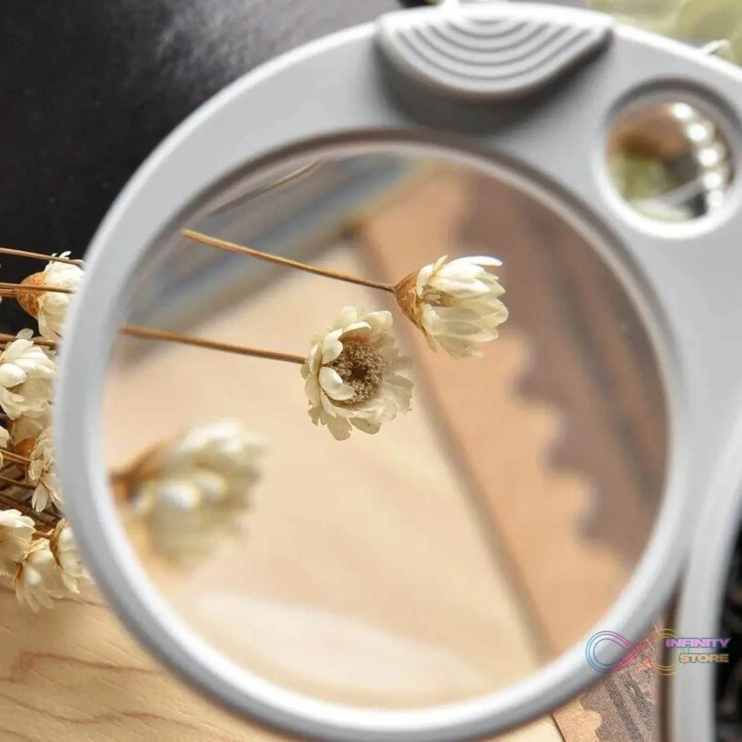 Double-Magnification Led Magnifiers Light Folding Keychain magnifier(1 Pc / Mix Color) - infinityexculsivestore.com