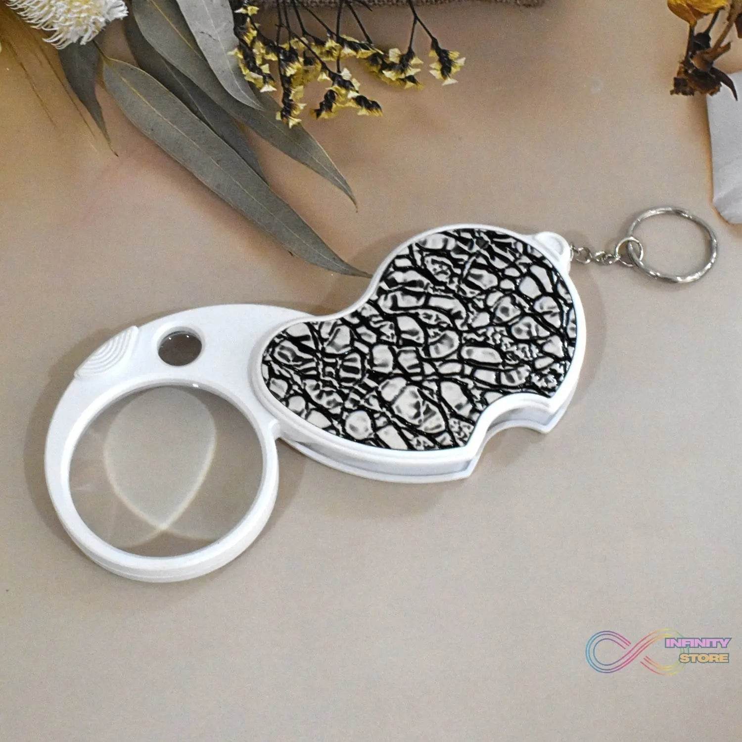 Double-Magnification Led Magnifiers Light Folding Keychain magnifier(1 Pc / Mix Color) - infinityexculsivestore.com