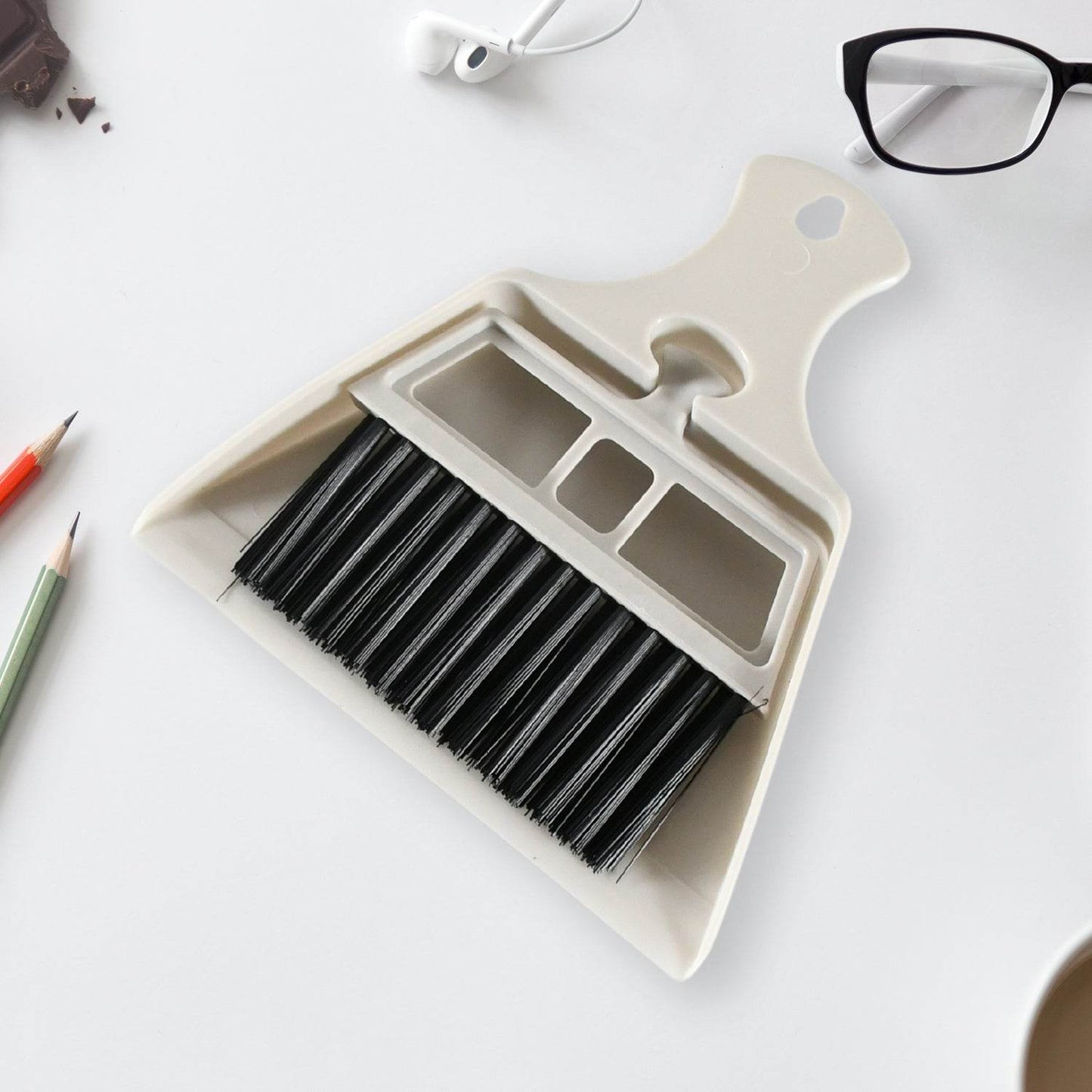 Dustpan Supdi with Brush, Dustpan For Car Office Desk, Wardrobe, Dinning Table, laptop, Keyboard Cleaning, Multipurpose Cleaning - infinityexculsivestore.com