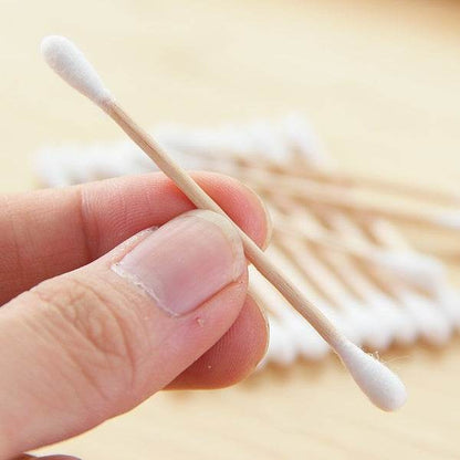 Eco-Friendly Bamboo Cotton Swabs with Wooden Handles (Pack of 20) - infinityexculsivestore.com
