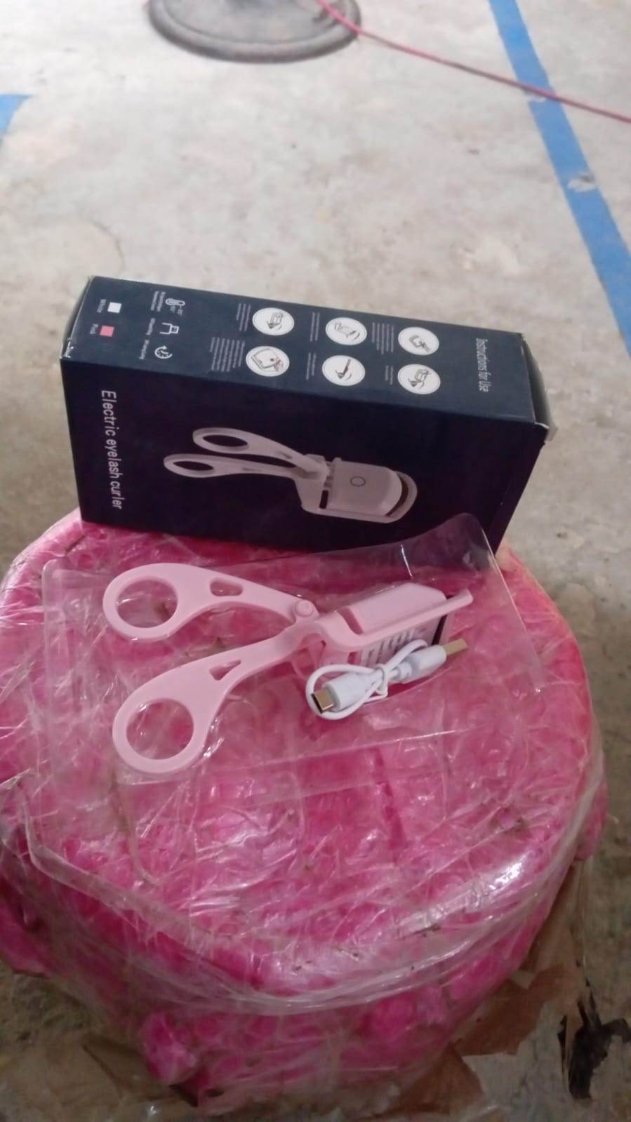 Electric Heated Eyelash Curlers (1 Pc) - infinityexculsivestore.com