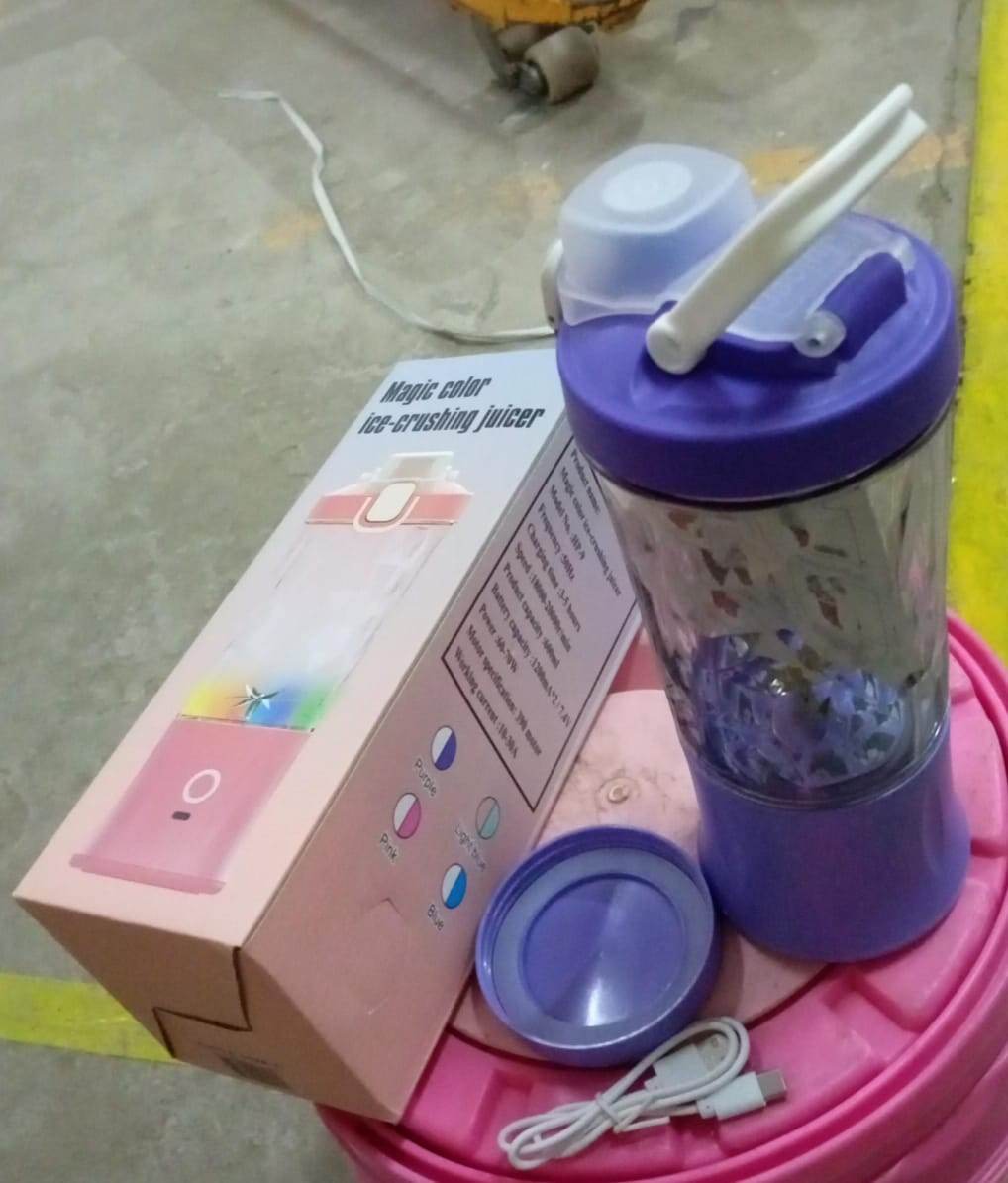 Eletric Crusher Juicer With Multicolor Light, 8 Blades (600 ML / Multicolor) - infinityexculsivestore.com