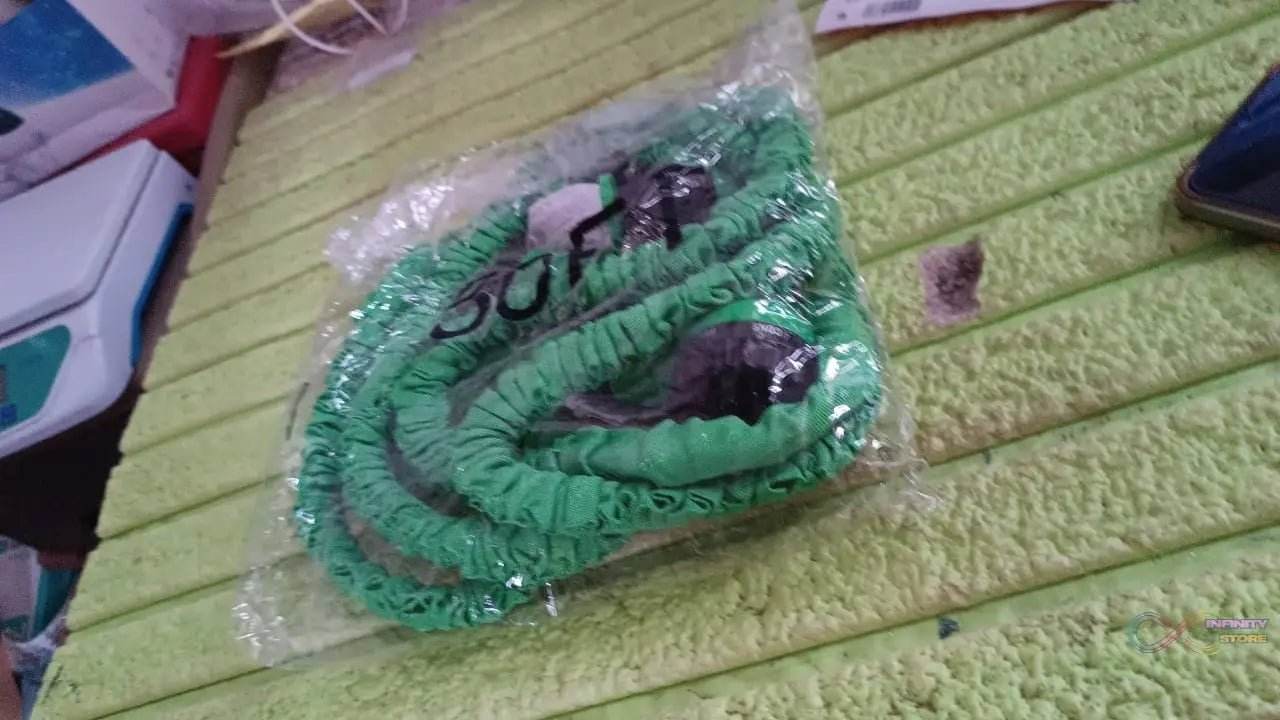 Expandable Magic Garden Hose with Spray Gun, Approx 4 Metre Pipe (1 Set / Mix Color) - infinityexculsivestore.com