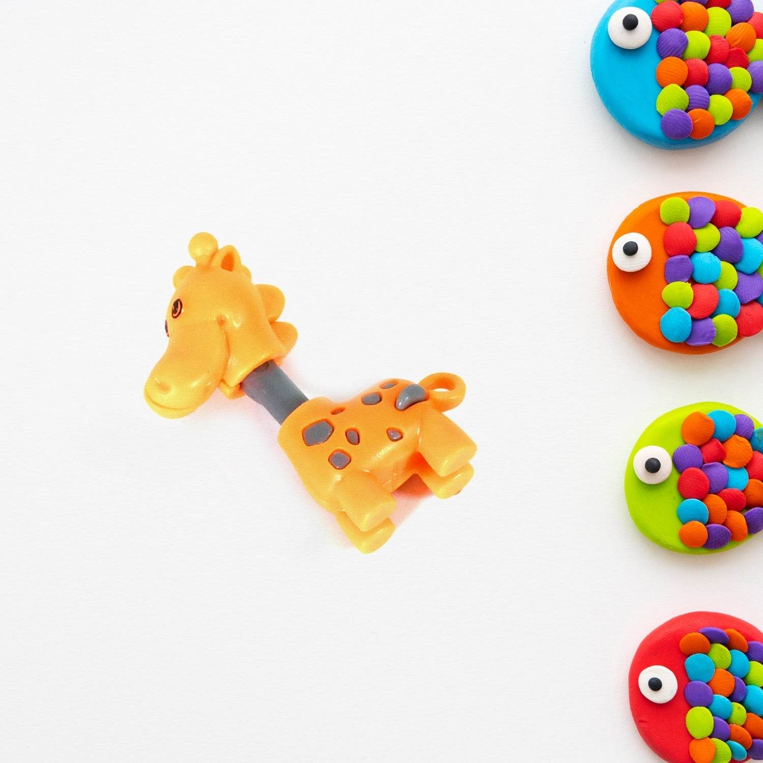 Extandable Giraffe toy, Cute Looking Giraffe with Extandable Neck - infinityexculsivestore.com
