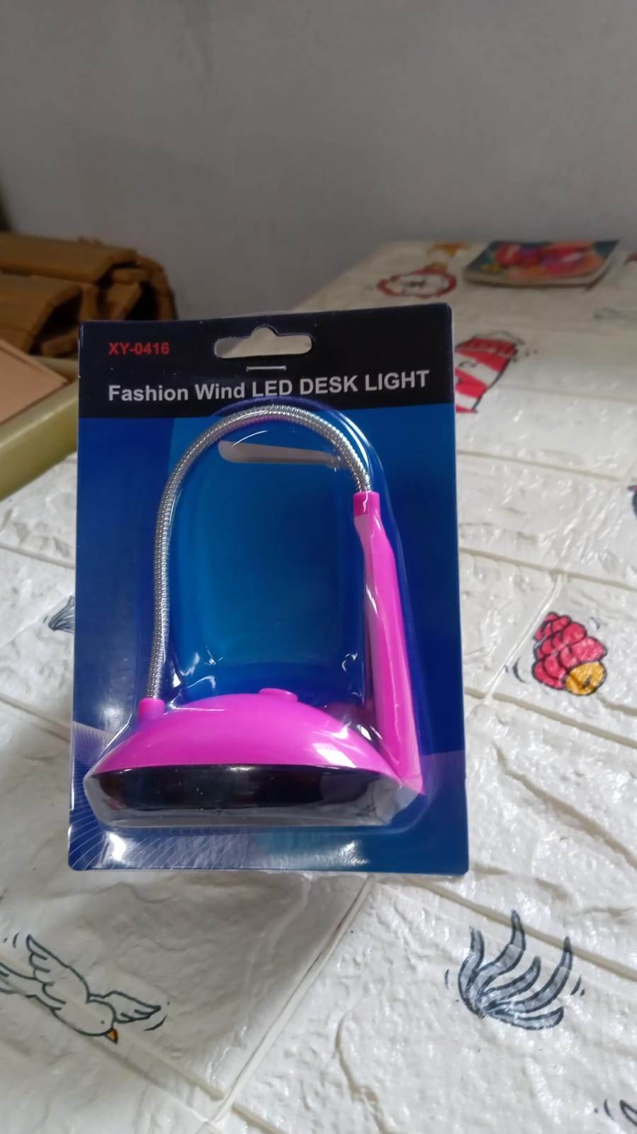 Fashion Wind LED Desk Light, LED Lamps Button Control, Portable Flexible Neck Eye-Caring Table Reading Lights for Reading / Relaxation / Bedtime - infinityexculsivestore.com