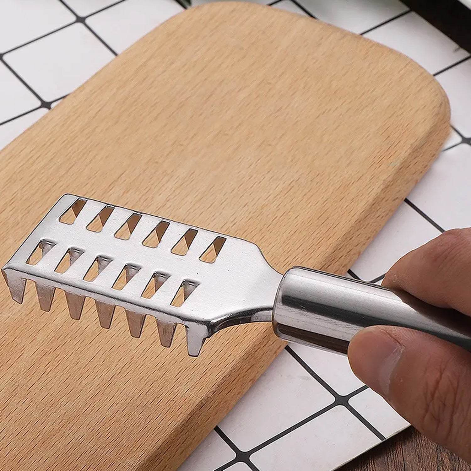 Fish Scale Remover Scraper Stainless Steel Fish Cutting Tools Sawtooth Easily Remove Fish Scales-Cleaning Brush Scraper Kitchen Tool- - infinityexculsivestore.com
