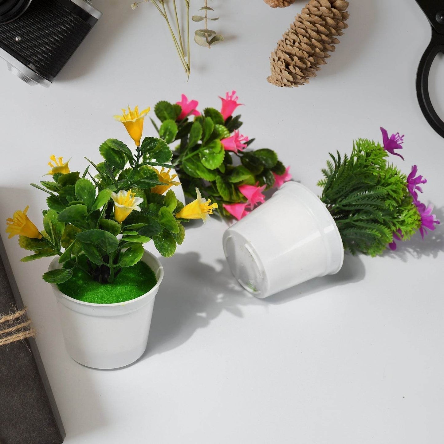 Flower Pot Artificial Decoration Plant | Natural Look & Plastic Material For Home , Hotels , Office & Multiuse Pot - infinityexculsivestore.com