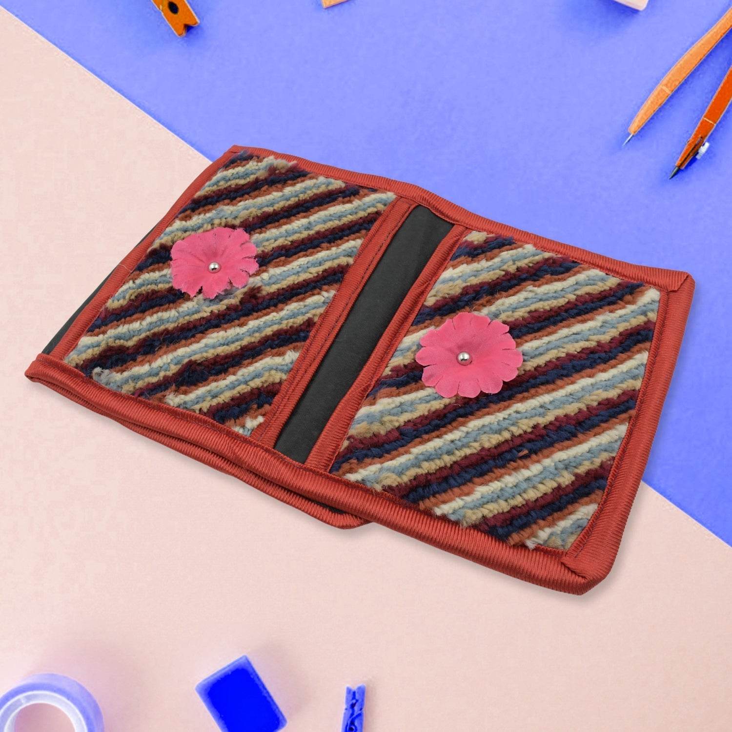 Foldable Hanging Organizer with 3 Pockets - Wall Hanging Letter Holder - infinityexculsivestore.com