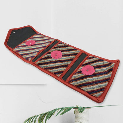 Foldable Hanging Organizer with 3 Pockets - Wall Hanging Letter Holder - infinityexculsivestore.com