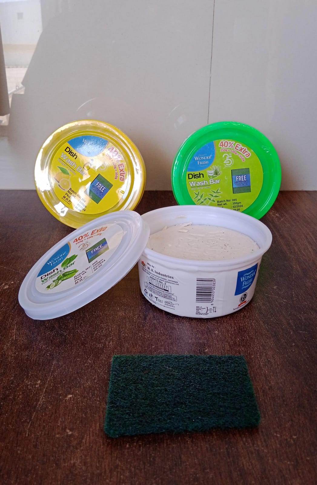 Fresh Mix Flavor Round Dishwash Bar With Super Scrubber Free Complete Dishwashing Solution, Tough Stains Remover (350 Gm) - infinityexculsivestore.com