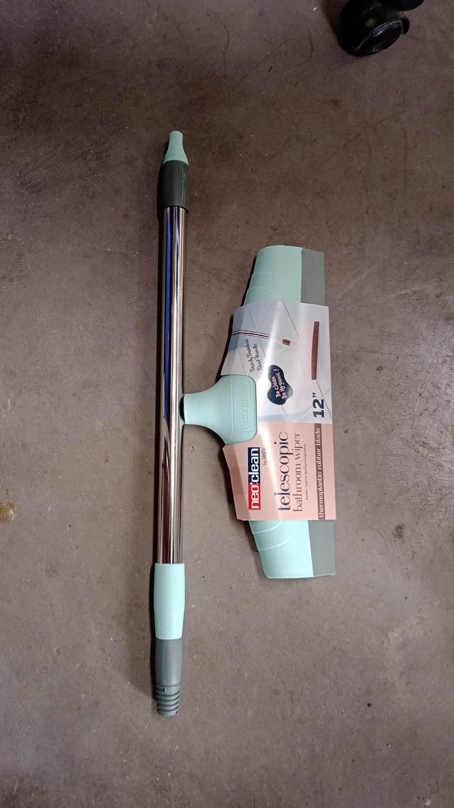 Ganesh Telescopic Bathroom Wiper 12 Inch (30 cm) - infinityexculsivestore.com