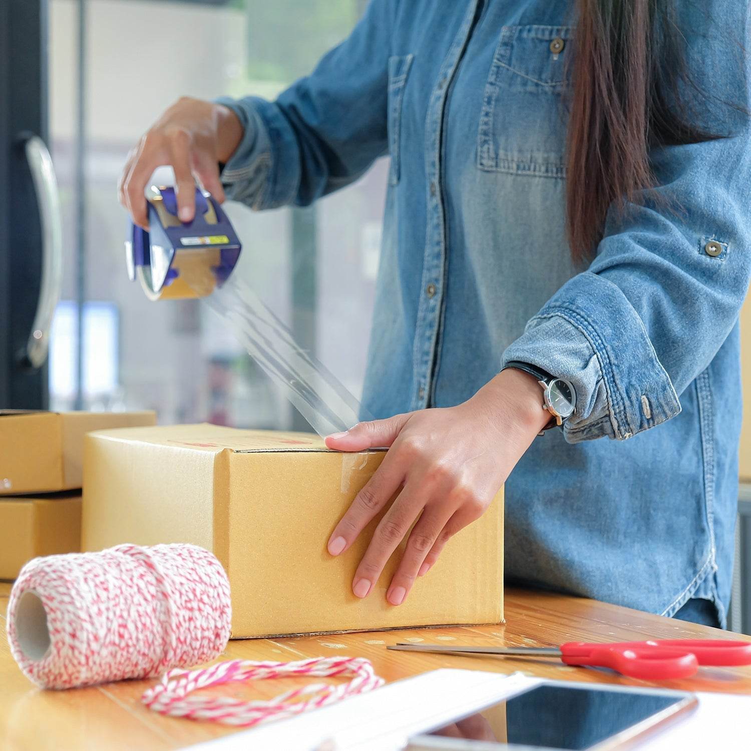 HIGH ADHESIVE TRANSPARENT TAPE FOR HOME PACKAGING. (120 meter) - infinityexculsivestore.com