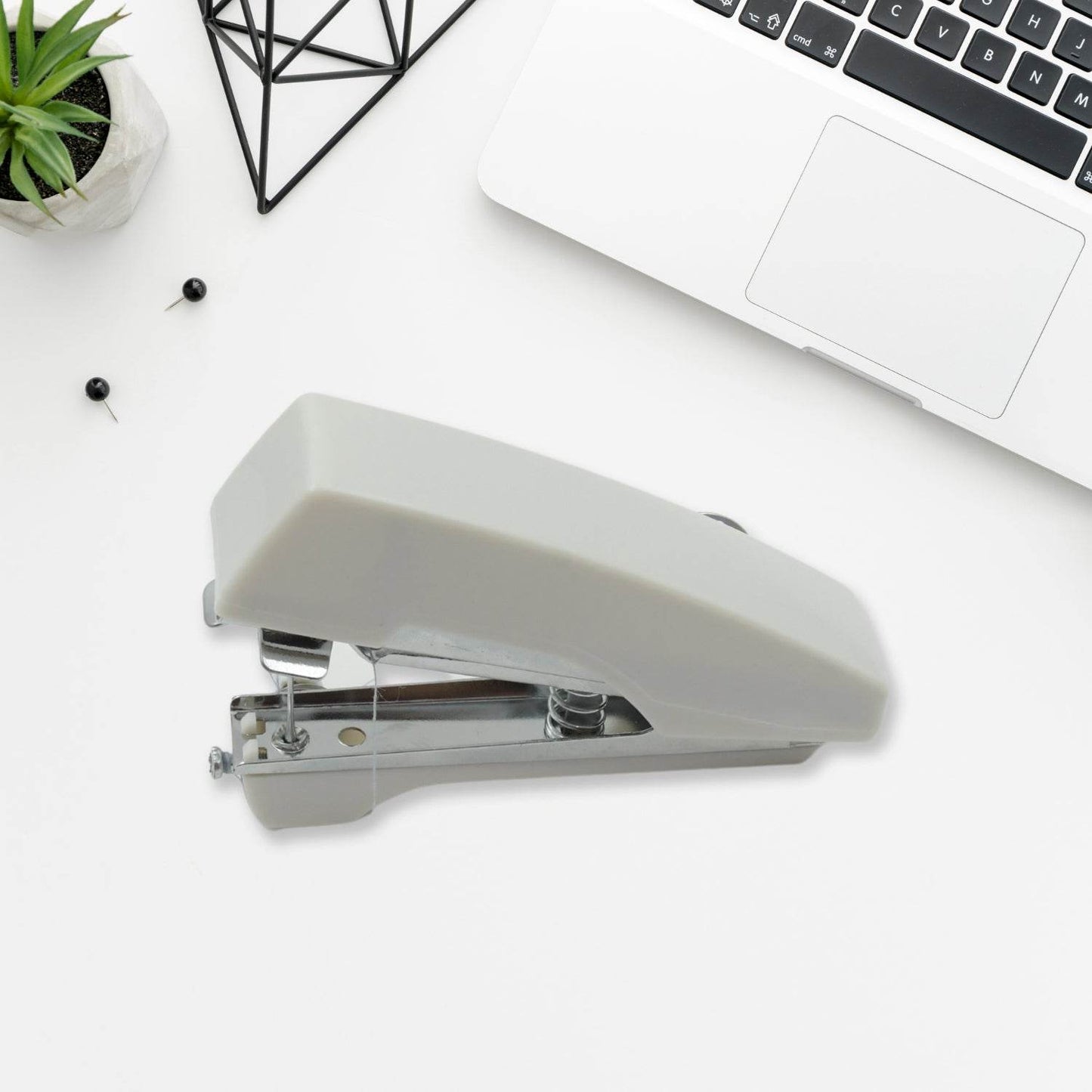 Handy Portable Mini Sewing Stapler Machine for Garment & Cloth - infinityexculsivestore.com