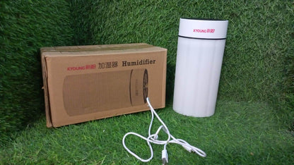 Humidifiers For Bedroom, Small Humidifier With Colorful Light Effect, Mini Desk / Car Humidifier with Colorful Light - infinityexculsivestore.com