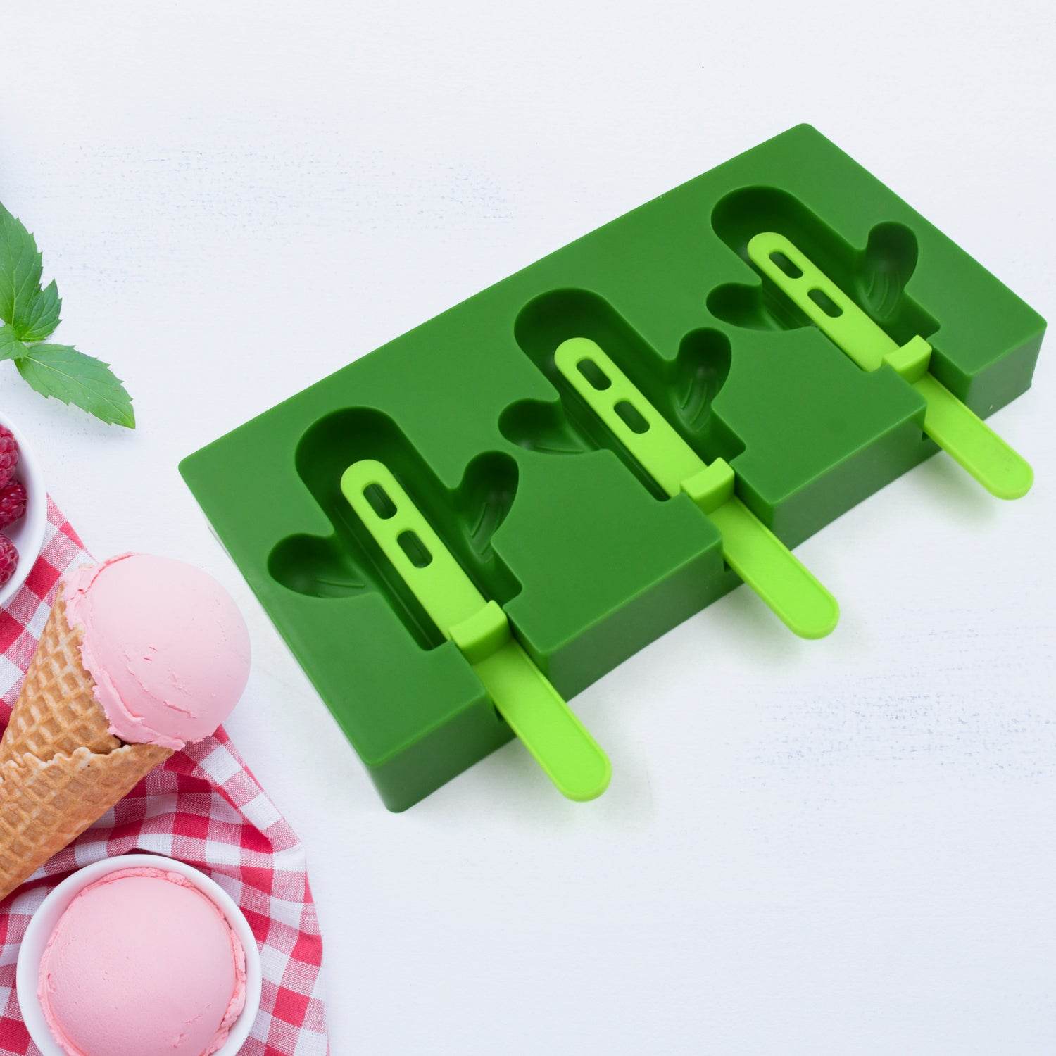 Ice Cream Mould Popsicle Mold, Cactus Shape Ice Pop Molds Homemade Popsicle for DIY Ice Popsicle, 3-Cavity Summer Food Kitchen Tools (1 Pc) - infinityexculsivestore.com