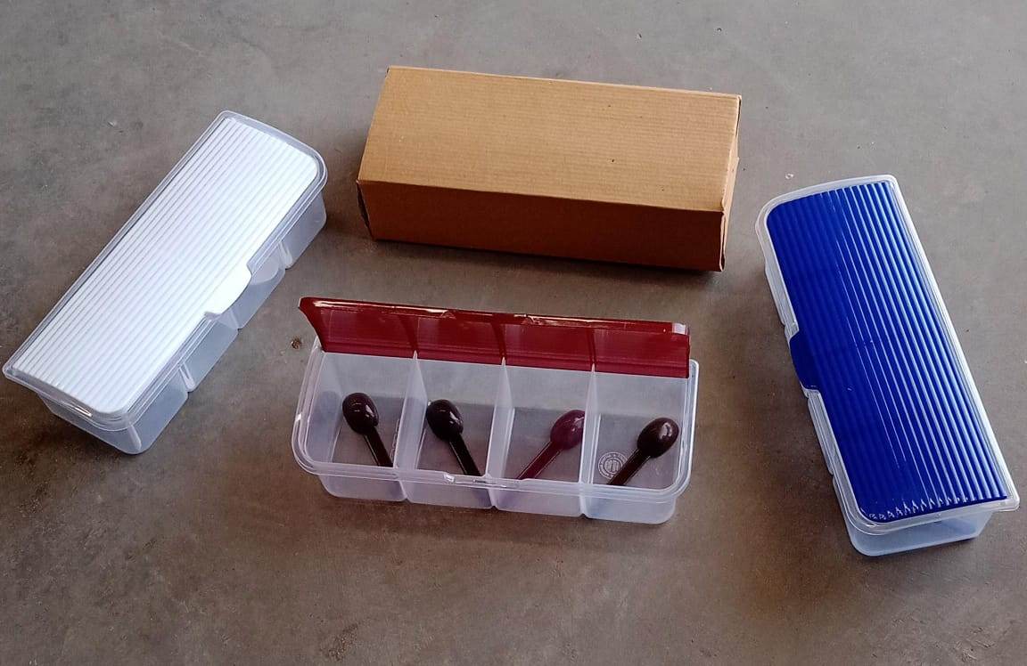Kitchen Multipurpose Air-tight 4 Sections Storage Containers / Masala Box Pickle (Achar) Jar with 4 spoon for each section (1 Pc / Mix Color) - infinityexculsivestore.com