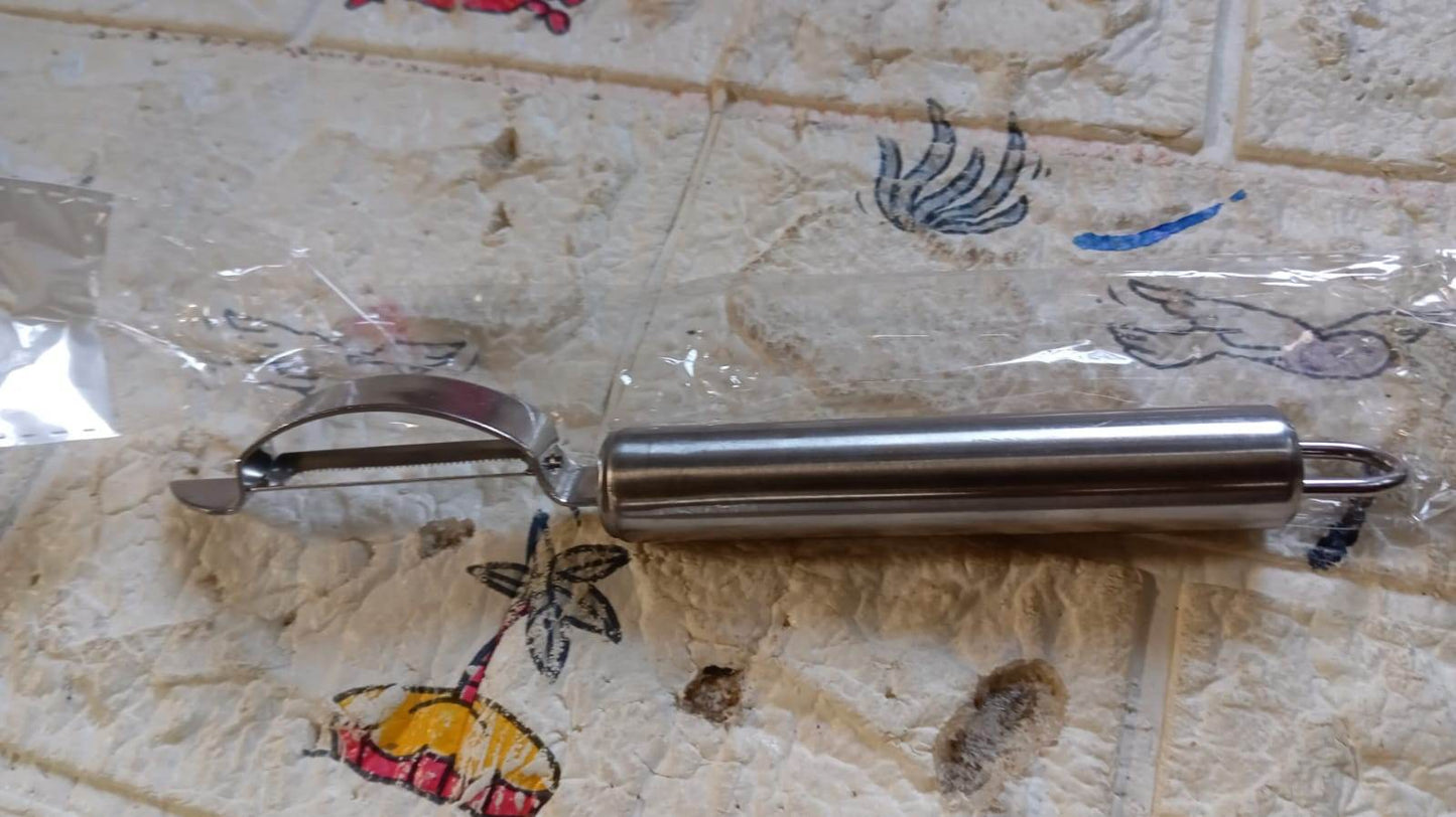 Kitchen Vegetable Peeler, Fruit Peeler, Ergonomic Handle Safe and Easy to Use for Potatoes,Apples,Pears Tomatoes,Carrots,Cucumbers Kitchen Accessory, Kitchen Gadgets (1 Pc) - infinityexculsivestore.com