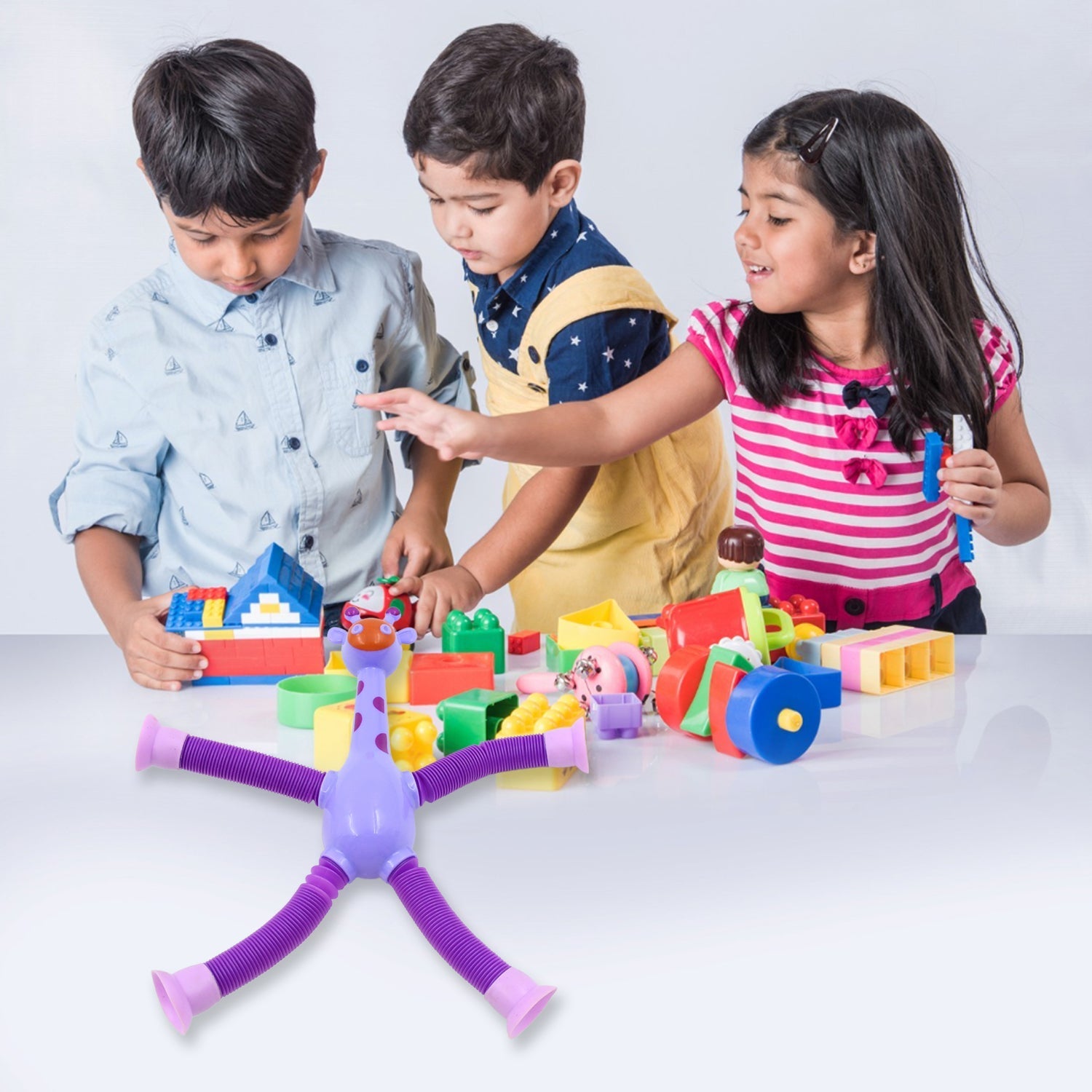 LED Telescopic Suction Cup Giraffe Toy, Pop Tubes Fidget Toys, Shape Changing Telescopic Sensory Tubes Fidget Tubes Sensory Toys Suction Toy, Funny Gift (3 Pcs Set) - infinityexculsivestore.com