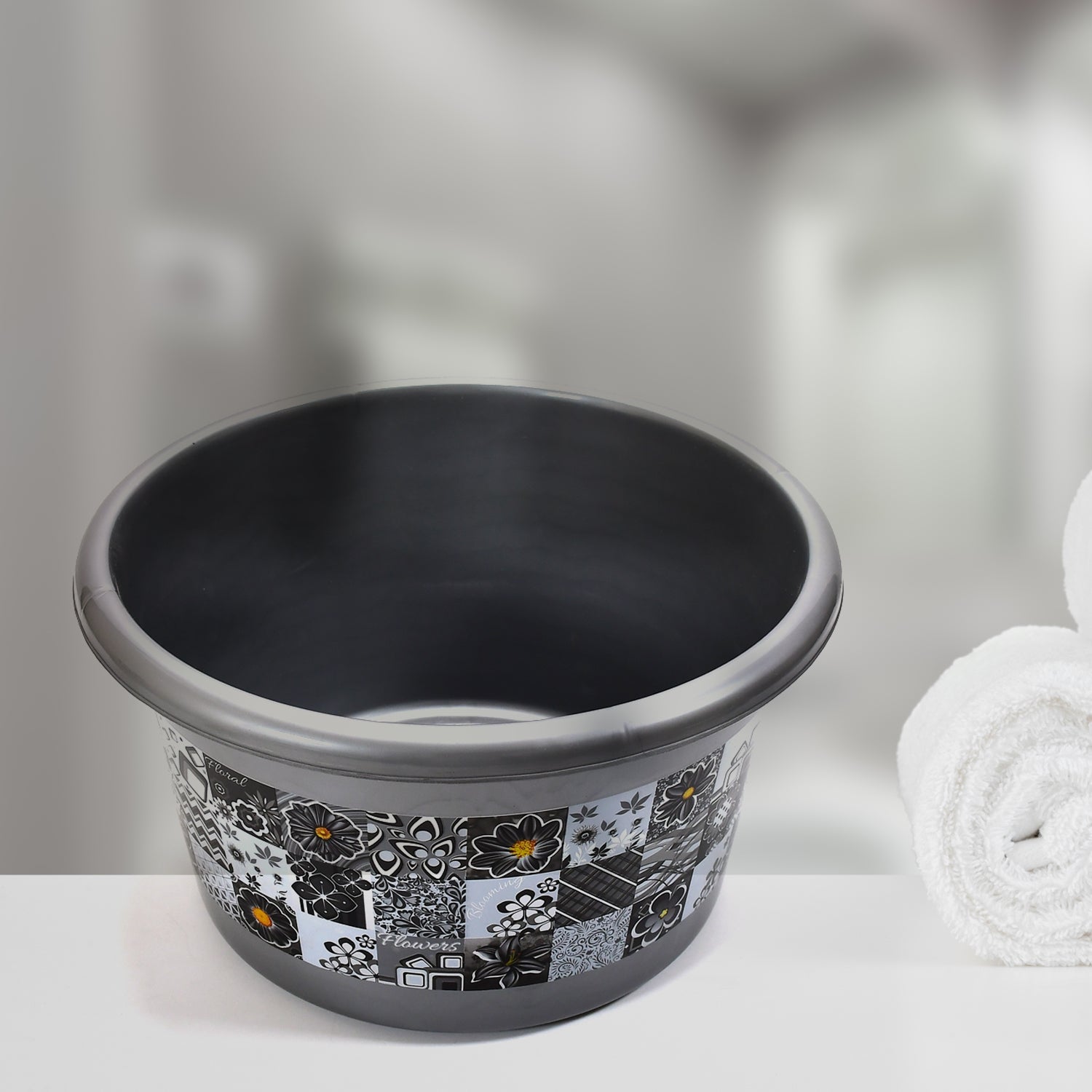 Large Capacity Plastic Bathroom Set of 7Pieces (1pc Big Tub, 1pc bucket,1pc , 1pc Mug, 1pc Soap Case, 1pc , 1pc Stool) - infinityexculsivestore.com