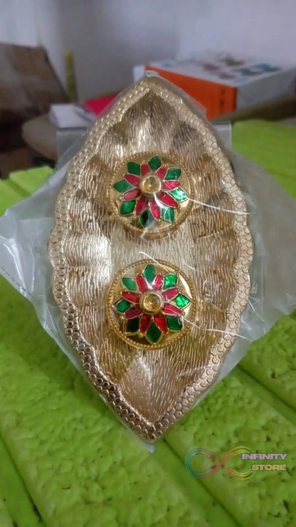 Leaf Shape Special Puja Thali (1 Pc / Mix Design) - infinityexculsivestore.com