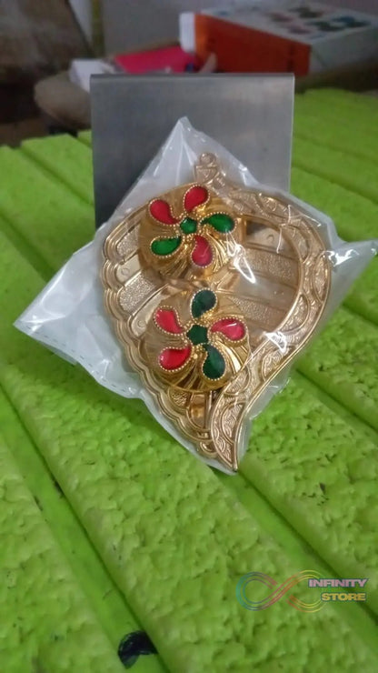 Leaf Shape Special Puja Thali (1 Pc / Mix Design) - infinityexculsivestore.com