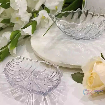 Leaf shaped Glass Serve tray of snacks, Mukhwaas, and ice cream. - infinityexculsivestore.com