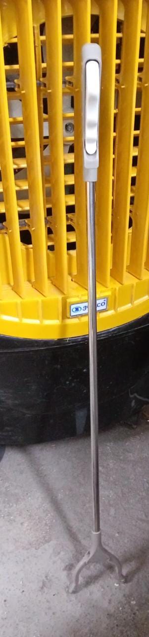 Lightweight Garbage Picker Tool for Kitchen Waste - infinityexculsivestore.com