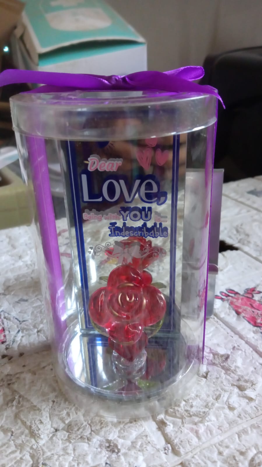 Lovely Rose Gift Showpiece, Love showpiece Valentine's Day Gift, Cute Anniversary, Wedding, Birthday, Boyfriend, Husband Romantic Unique Gift Set, Home Decoration Gift Set (1 Pc) - infinityexculsivestore.com