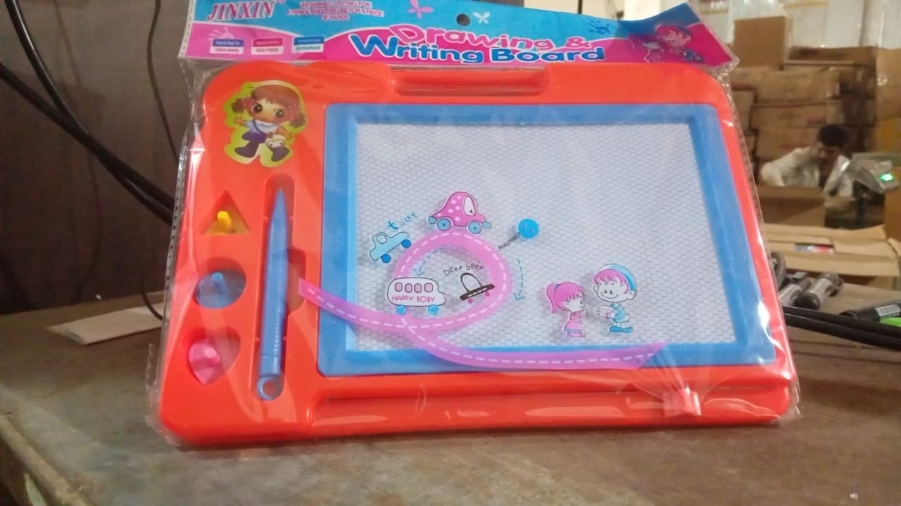 Magnetic Slate Sketch Pad / Board for Kids (1 Pc / 27 × 19 Cm) - infinityexculsivestore.com