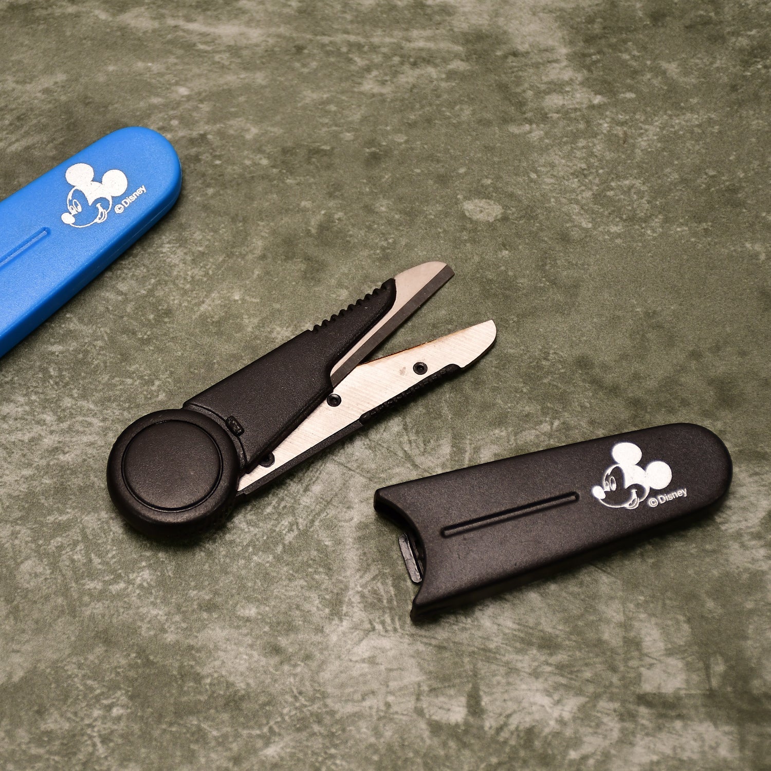 Mickey Mouse Scissors With Cover For Home Use ( Multi Color 1 pcs ) - infinityexculsivestore.com