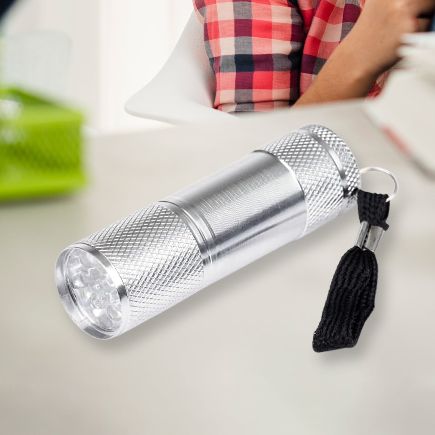 Portable Mini Torch, Super - Bright Mini 3 LED Bulb Pocket Torches - Small Keyring Torch Flashlight for Camping, Hiking, DIY, Travelling, Outdoors and More 3 Battery operated (Battery not included / 1 pc / Mix Color ) - infinityexculsivestore.com