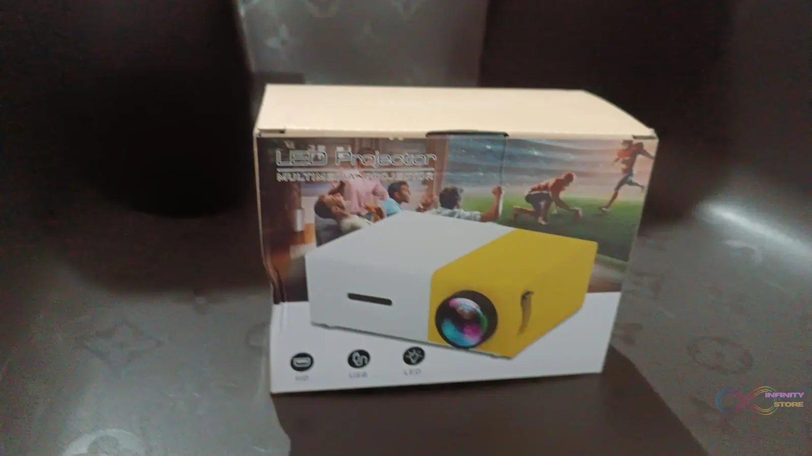Mini Movie Projector, LCD Screen (1 Pc) - infinityexculsivestore.com