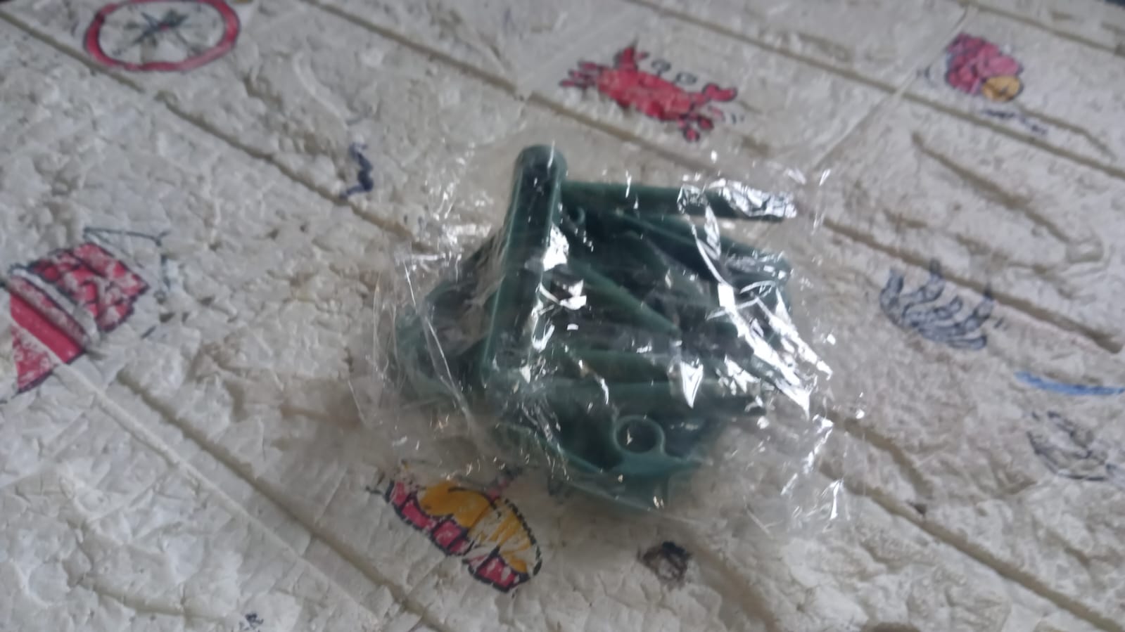 Mobile Phone Holder, Mini Chair Cell Phone Stand, Portable Smartphone Dock, Cellphone Holder for Desktop Design Compatible with All Mobile Phones (1 Pc) - infinityexculsivestore.com