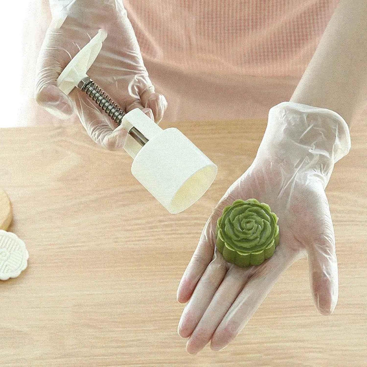 Mooncake Mold with 6 Stamps (1 Set) - infinityexculsivestore.com