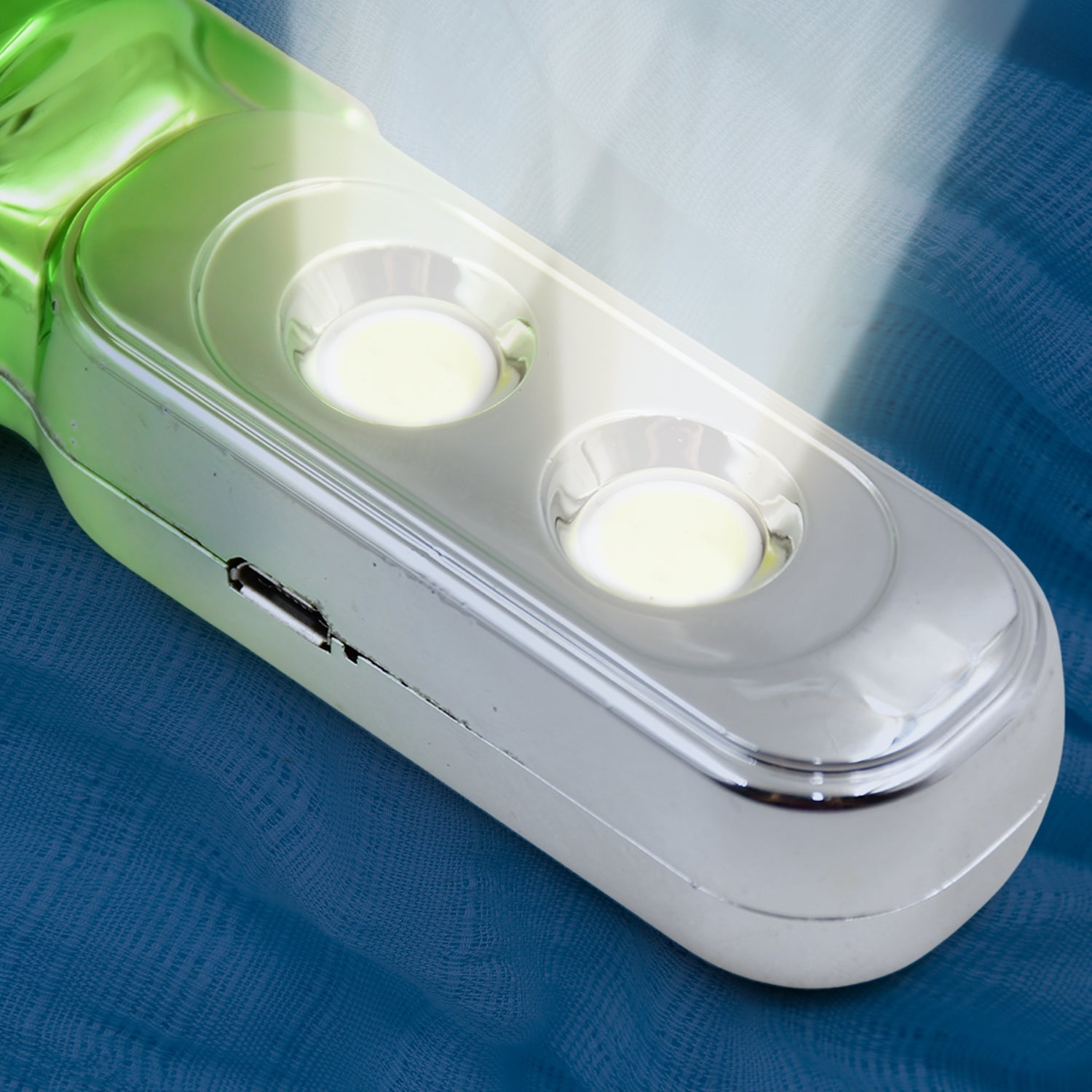 Multi Functional 3 LED Torchlight (1 Pc) - infinityexculsivestore.com
