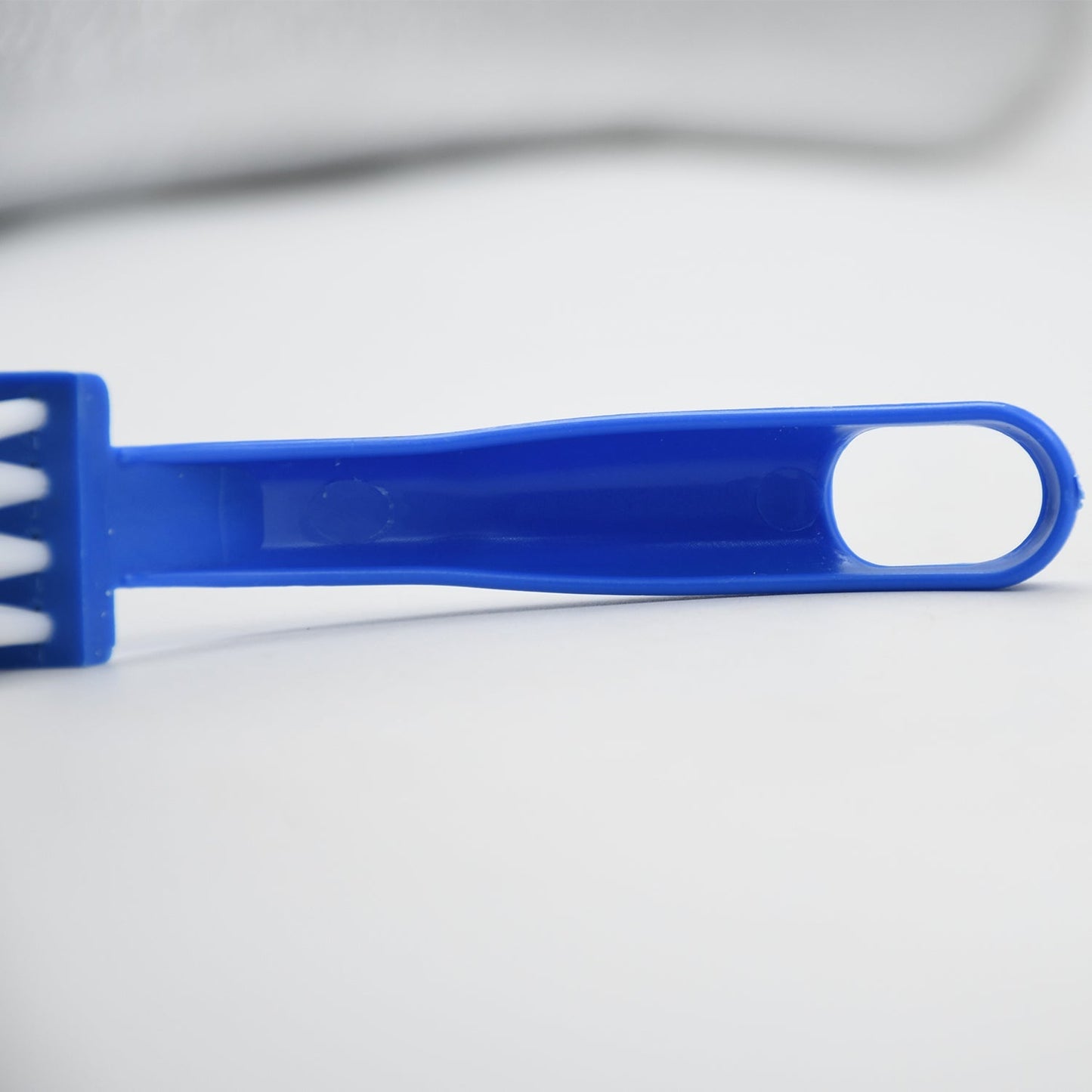 Multi - Purpose Kitchen Cleaning Brushes - Fish Cleaning Vegetable Cleaning Tool Cleaner Utensils Fruit Cleaning 3 Piece - infinityexculsivestore.com