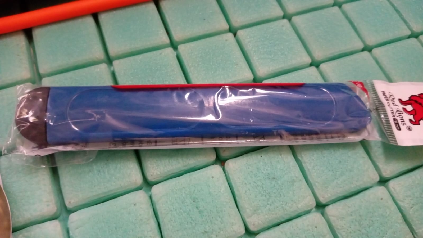 Multi - Use Iron Cutter, Cutting Blade and Precision Knife Blade, Utility Knife - Heavy Duty Industrial Cutter Knife (18mm) - infinityexculsivestore.com