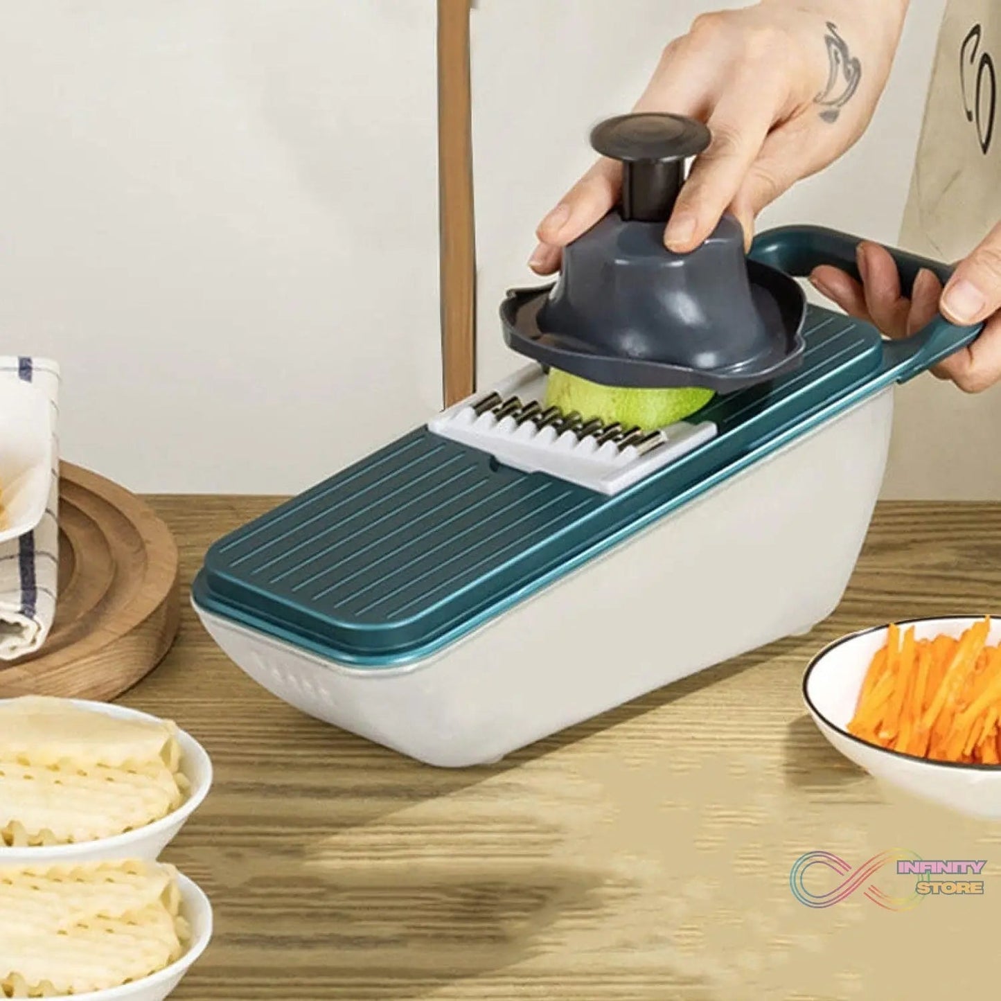 Multifunctional Vegetable Slicer Cutter Onion and Potato Slicer cutter with 6blades and 1 peeler - infinityexculsivestore.com