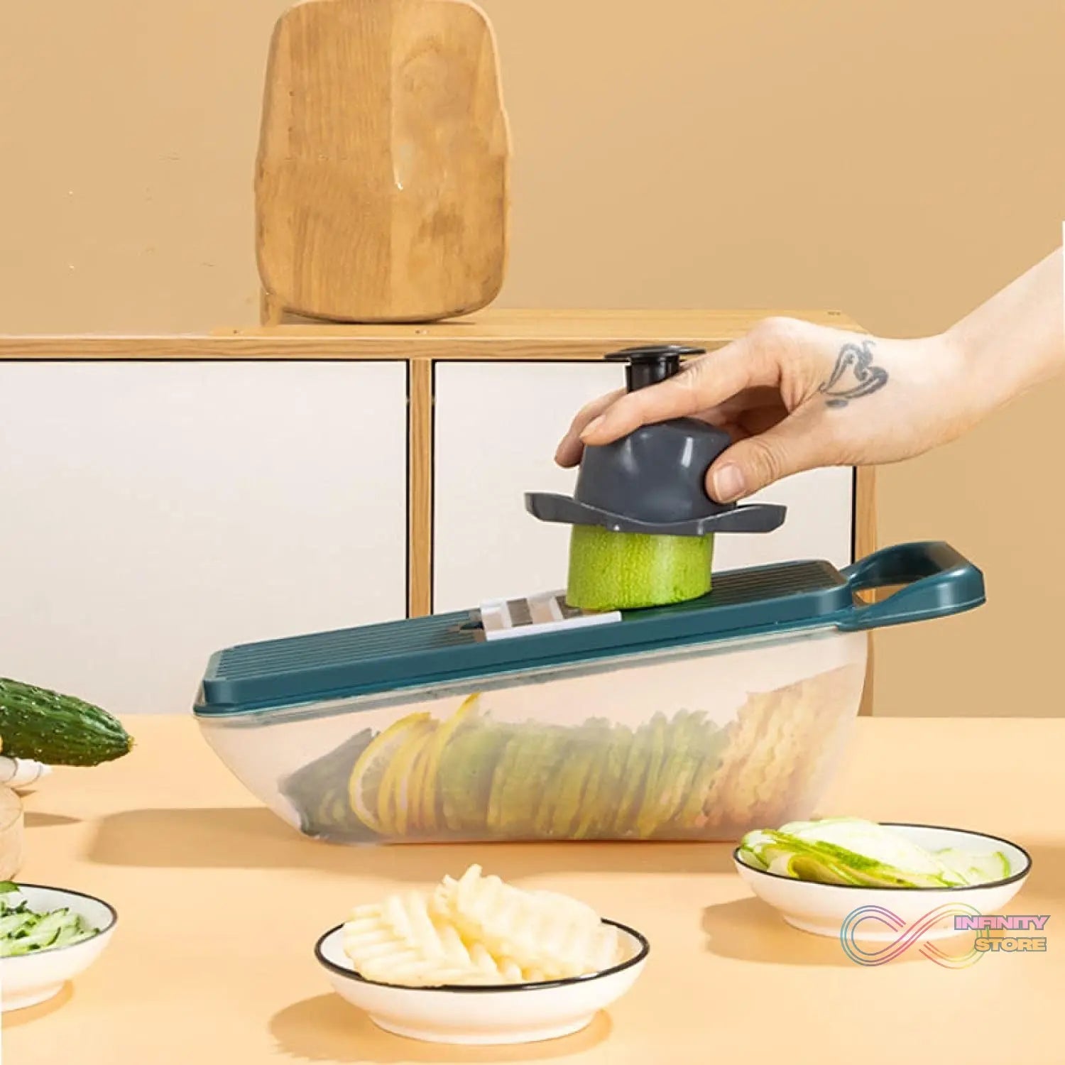 Multifunctional Vegetable Slicer Cutter Onion and Potato Slicer cutter with 6blades and 1 peeler - infinityexculsivestore.com