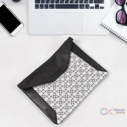 Multipurpose Pouch With Magnetic Lock(1 Pc / 19×14 Cm) - infinityexculsivestore.com
