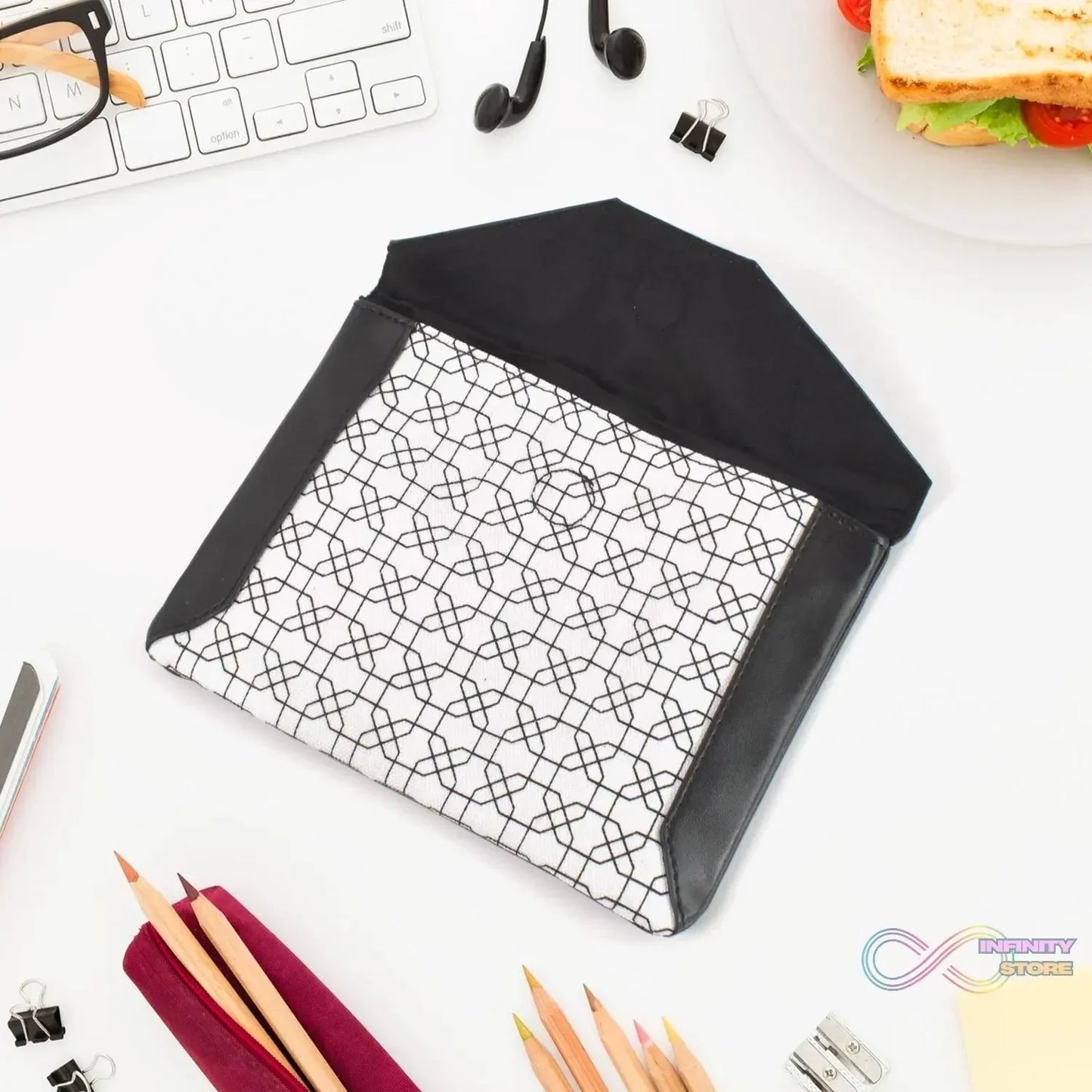 Multipurpose Pouch With Magnetic Lock(1 Pc / 19×14 Cm) - infinityexculsivestore.com