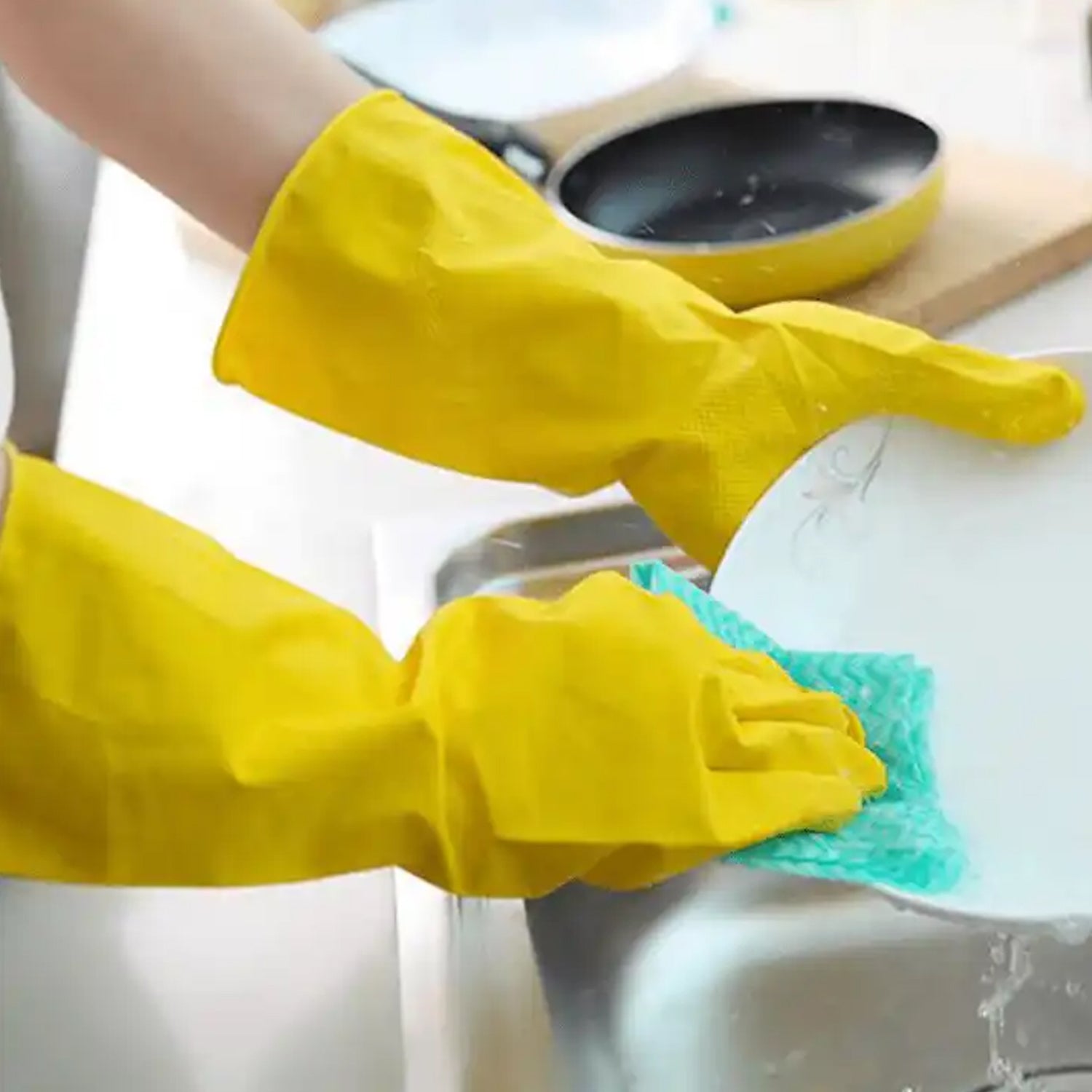 Multipurpose Rubber Cleaning Gloves: Reusable, Wet & Dry Use (1 Pair) - infinityexculsivestore.com