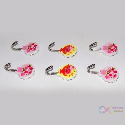 Easy-to-install plastic hooks for hanging, 6 pcs.