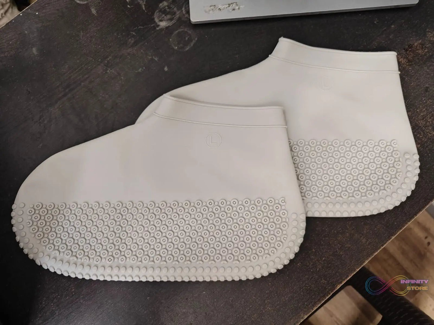 Non - Slip Silicone Rain Reusable Anti skid Waterproof Fordable Boot Shoe Cover (Large Size / 1 Pair / Mix Color) - infinityexculsivestore.com