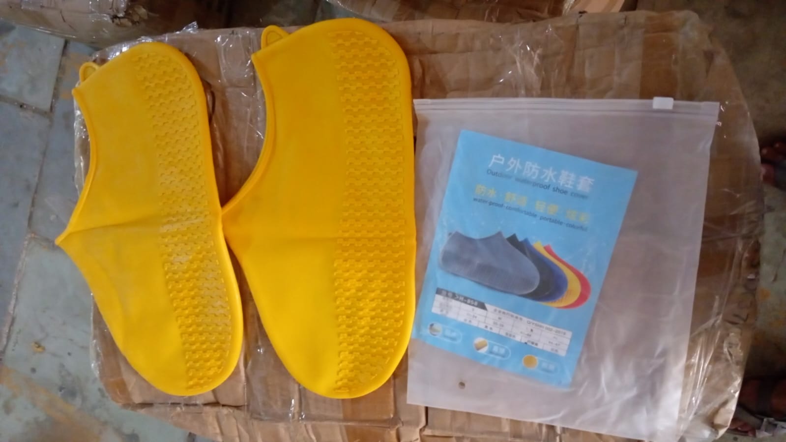 Non - Slip Silicone Rain Reusable Anti skid Waterproof Fordable Boot Shoe Cover ( Large ) - infinityexculsivestore.com