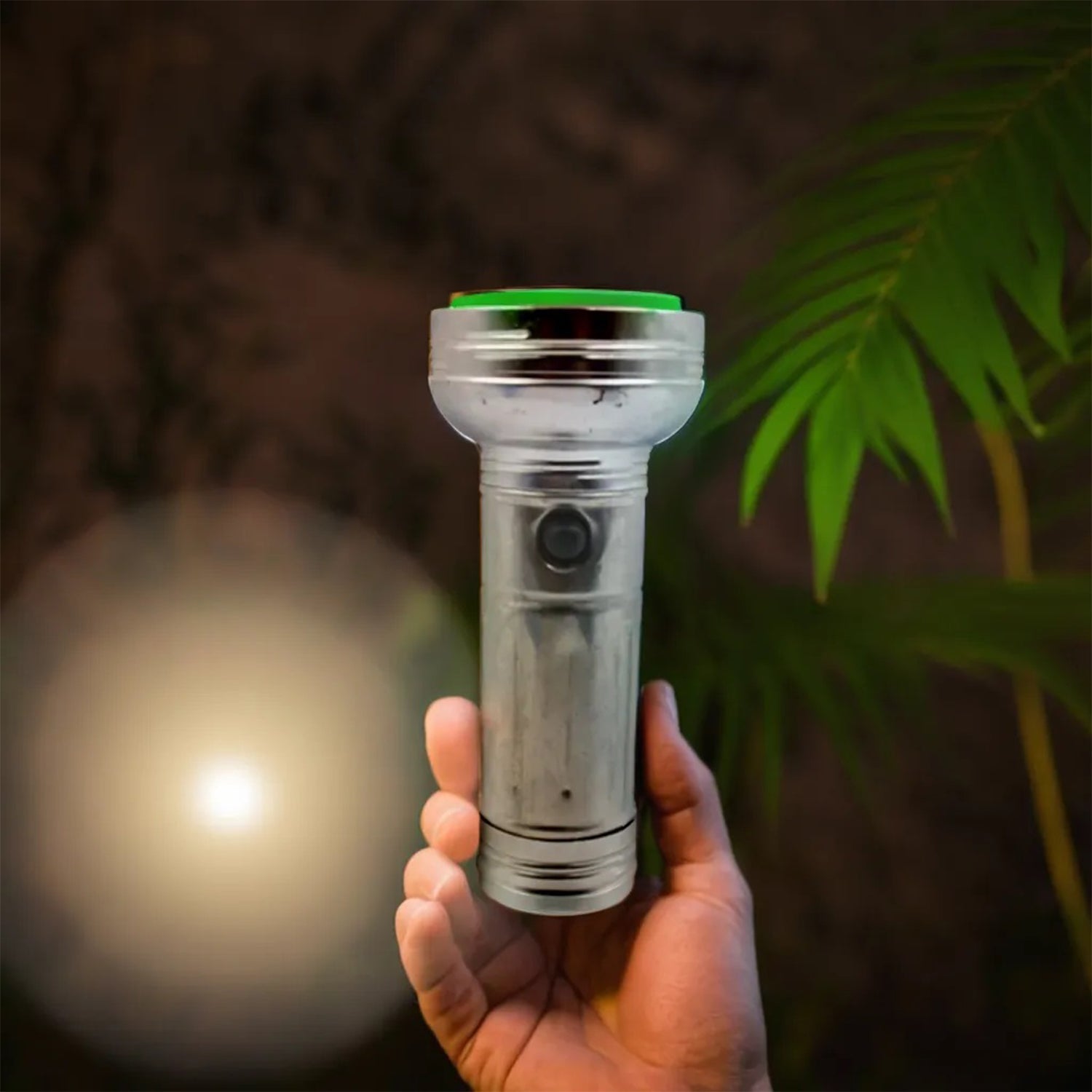 Nostalgic Flashlight,Flashlight Outdoor, Portable Nostalgic Simple Iron Outdoor Old - Fashioned Flashlight - infinityexculsivestore.com