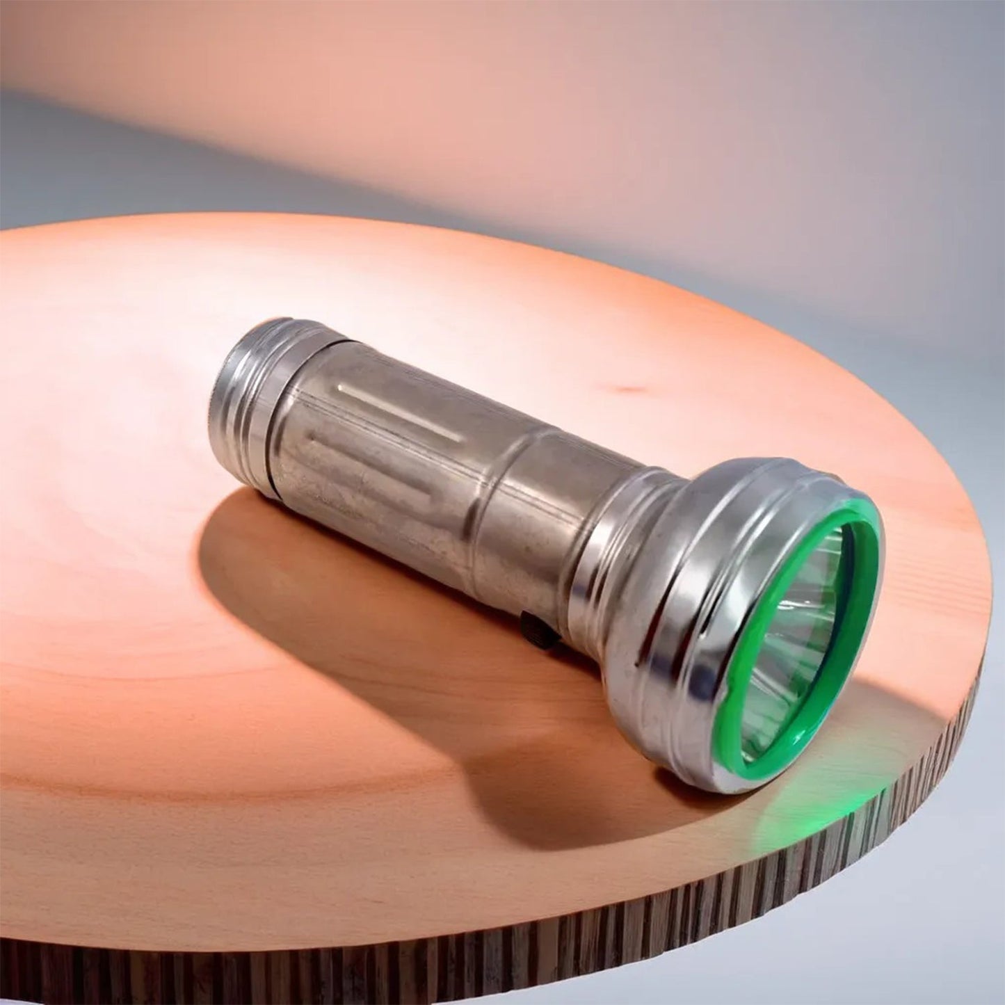 Nostalgic Flashlight,Flashlight Outdoor, Portable Nostalgic Simple Iron Outdoor Old - Fashioned Flashlight - infinityexculsivestore.com