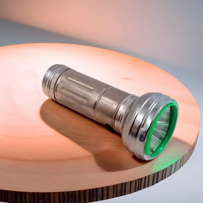 Nostalgic Flashlight,Flashlight Outdoor, Portable Nostalgic Simple Iron Outdoor Old - Fashioned Flashlight - infinityexculsivestore.com